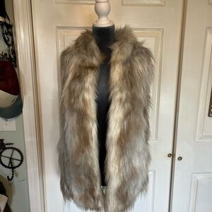 Fabulous Furs Faux Fur Vest in Tan/Gray and Cream NWT